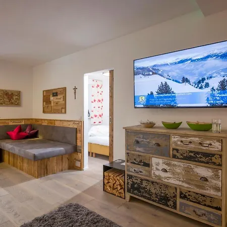 Royal Waldfeld Lejlighed Mayrhofen